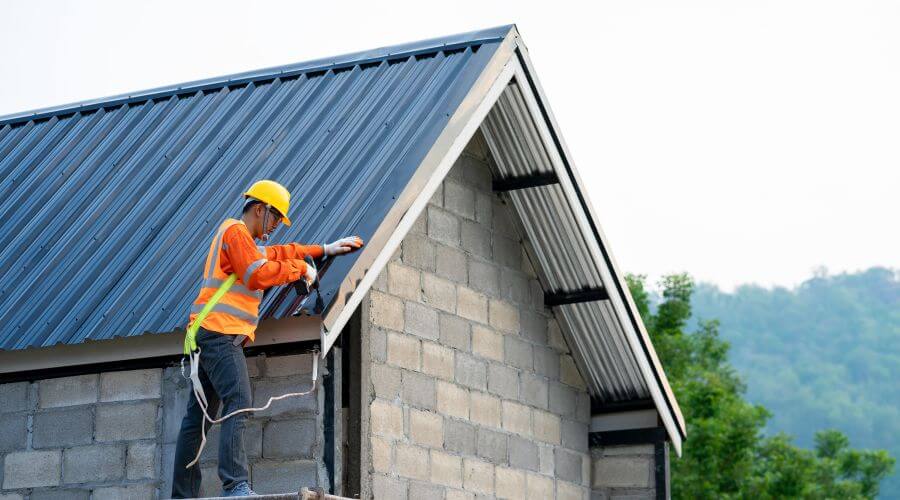 Expert top industrial roofings services in Almyra, AR